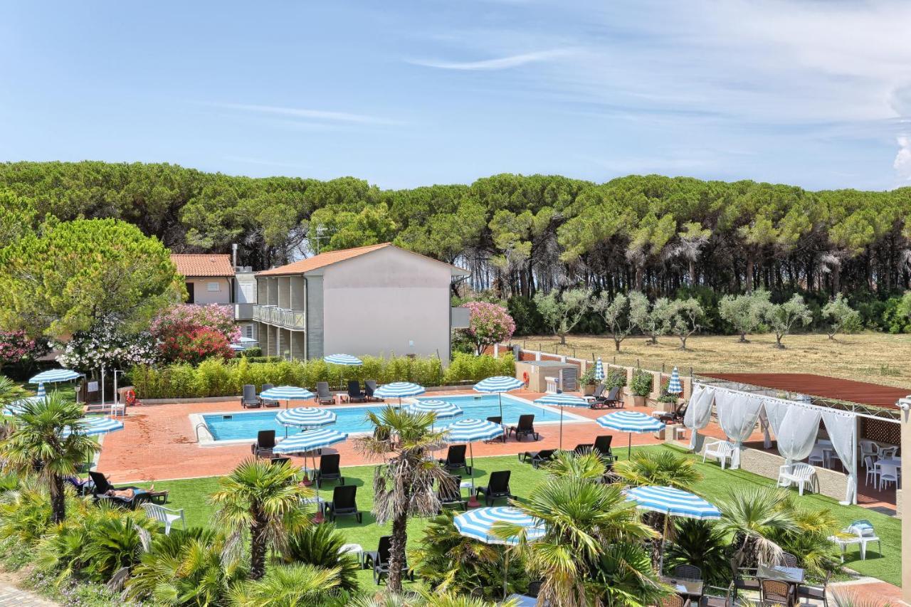 Oleandri Suite Hotel 瓦达 外观 照片