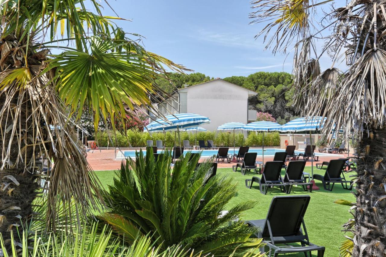 Oleandri Suite Hotel 瓦达 外观 照片