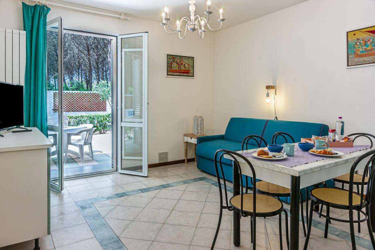 Oleandri Suite Hotel 瓦达 外观 照片