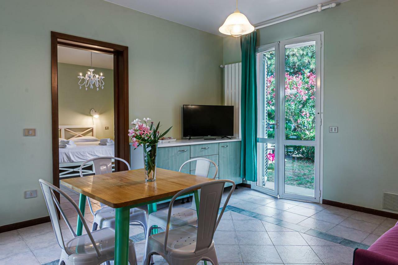 Oleandri Suite Hotel 瓦达 外观 照片